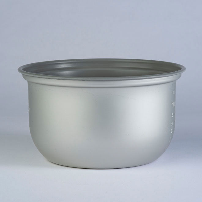Pan (B211) for NS-RNC10 / RPC10 (5.5 Cup Model) *Not interchangeable with NRC-10 model M9